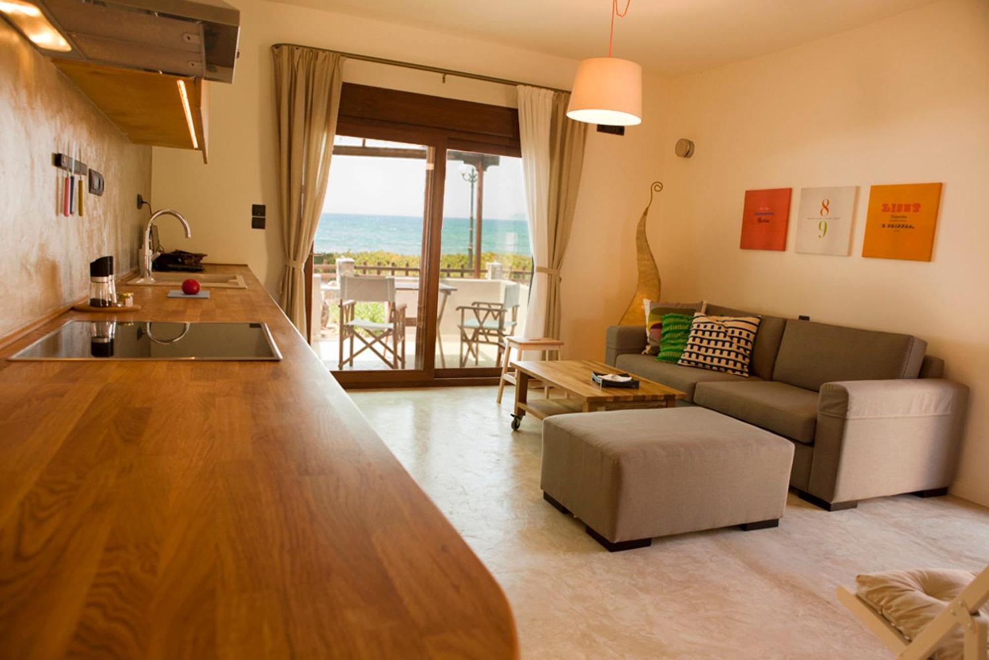 Horizonte Seafront Suites Kíssamos Dış mekan fotoğraf